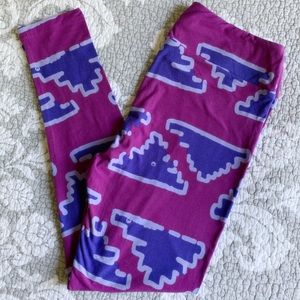 LuLaRoe Purple Pixel Clouds TC Leggings